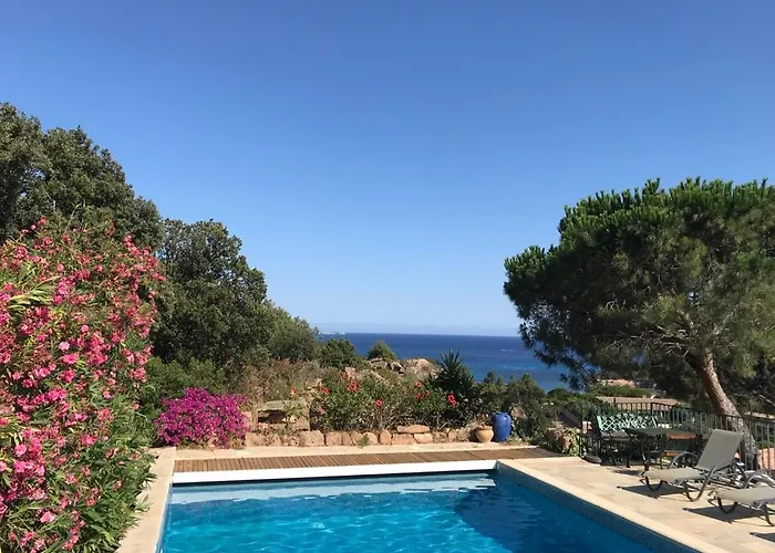 Panopé Hébergement de vacances *